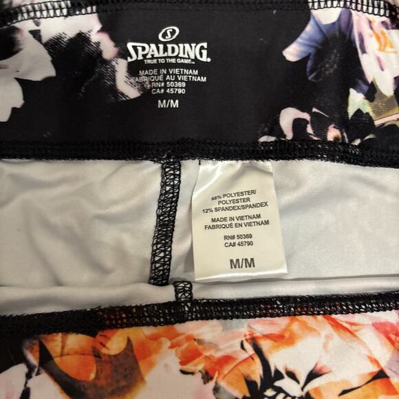 Spalding Womens Capri Leggings Size Medium Black Multicolor Floral High-rise - Picture 3 of 7